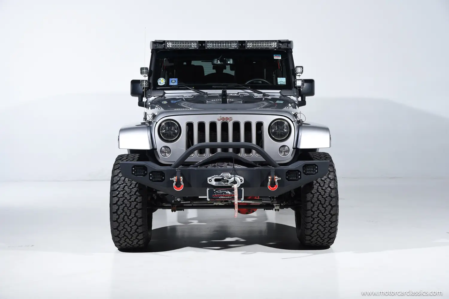 2016 Jeep Wrangler Sahara 75th Anniversary - Photo 2