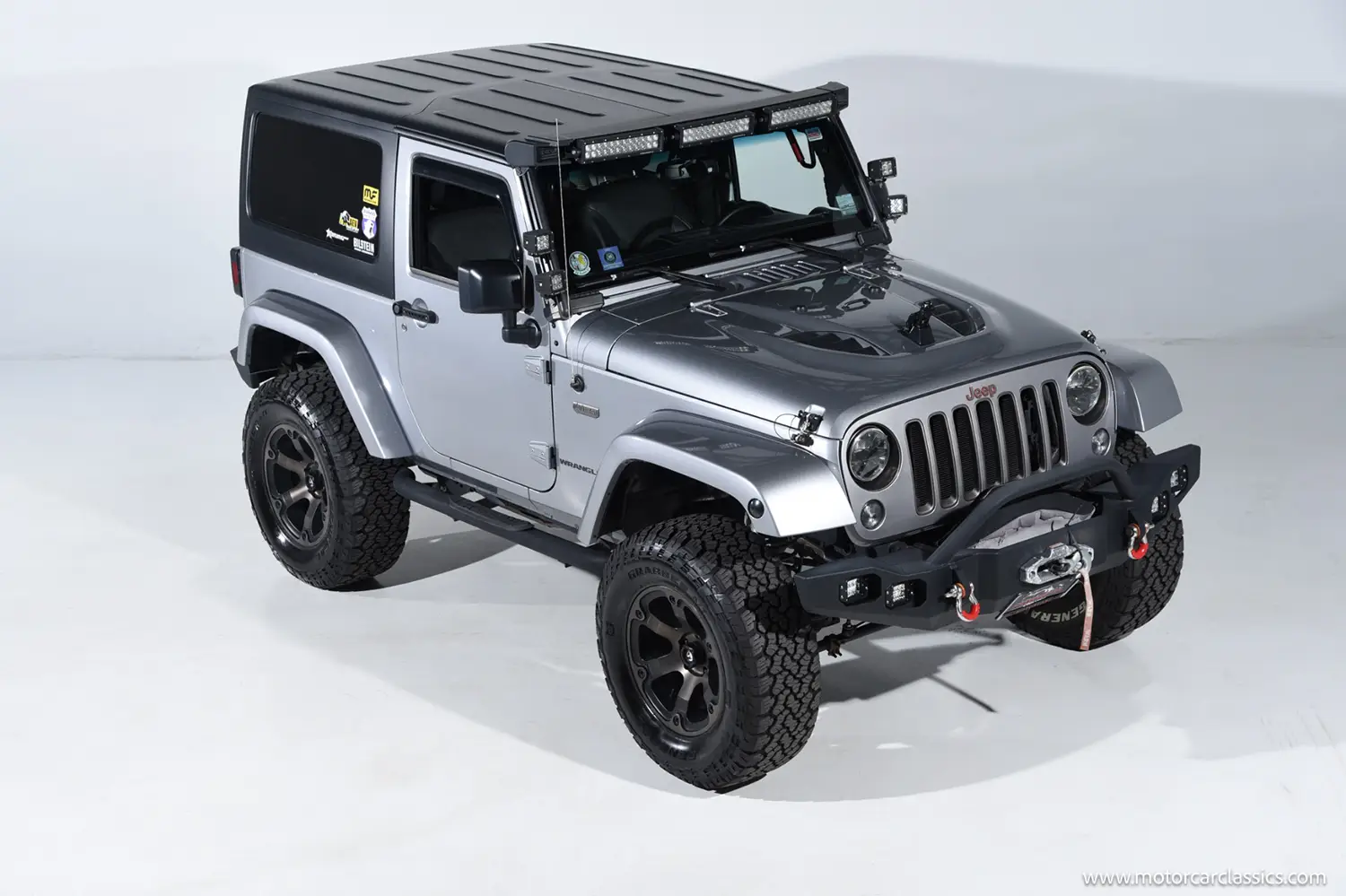 2016 Jeep Wrangler Sahara 75th Anniversary - Photo 8