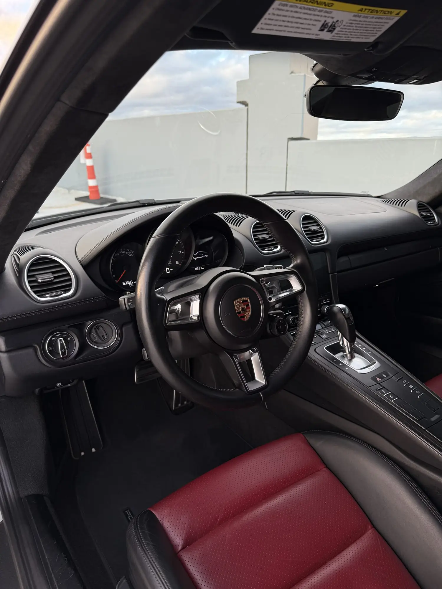 2018 Porsche 718 Cayman GTS - Photo 7