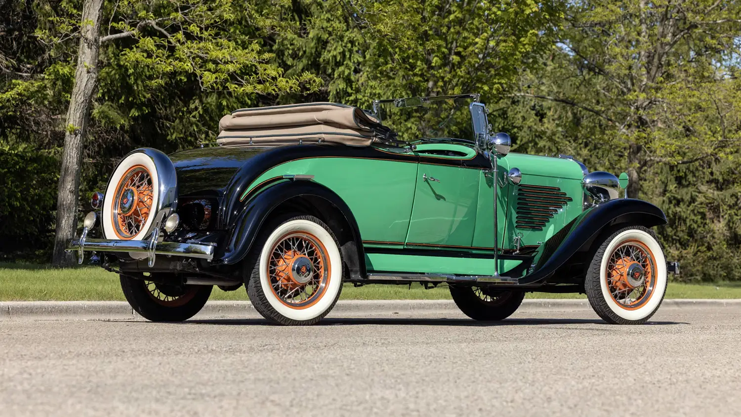 1932 Willys-Overland Model Six 97 Roadster - Photo 3