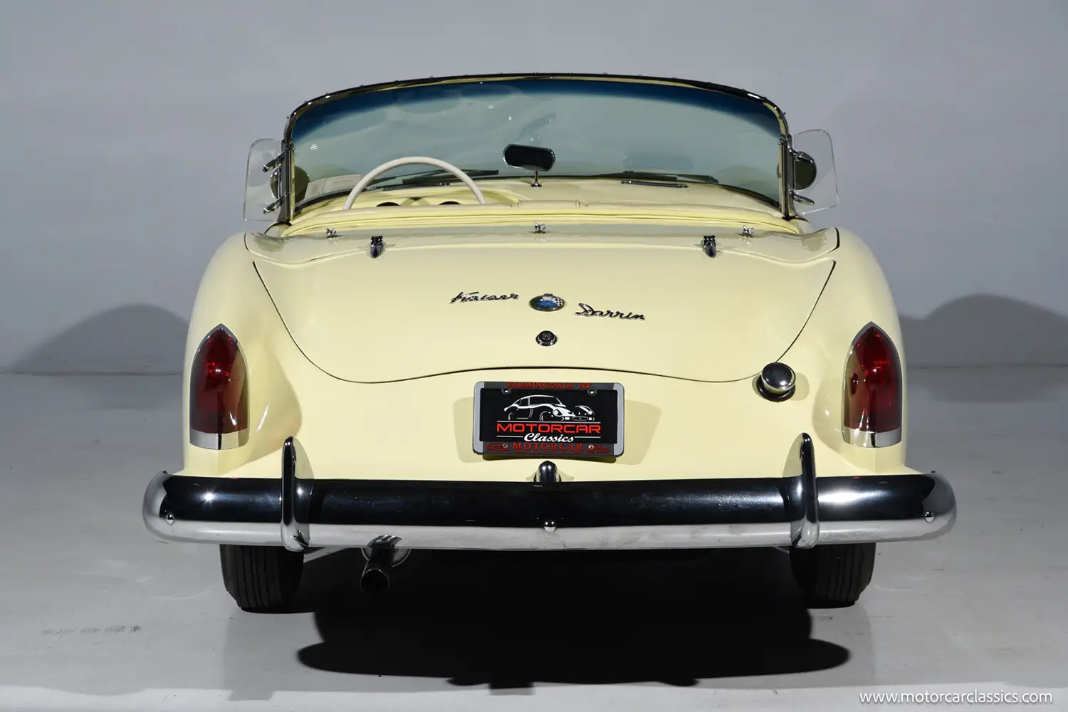 1954 Kaiser Darrin Convertible - Photo 3