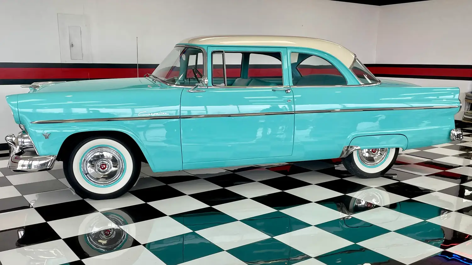 1955 Ford Customline - Photo 8