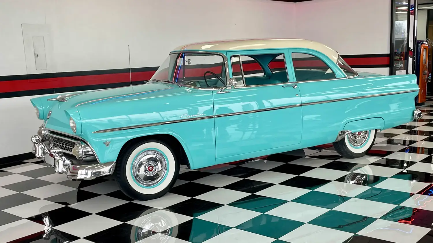 1955 Ford Customline - Photo 9