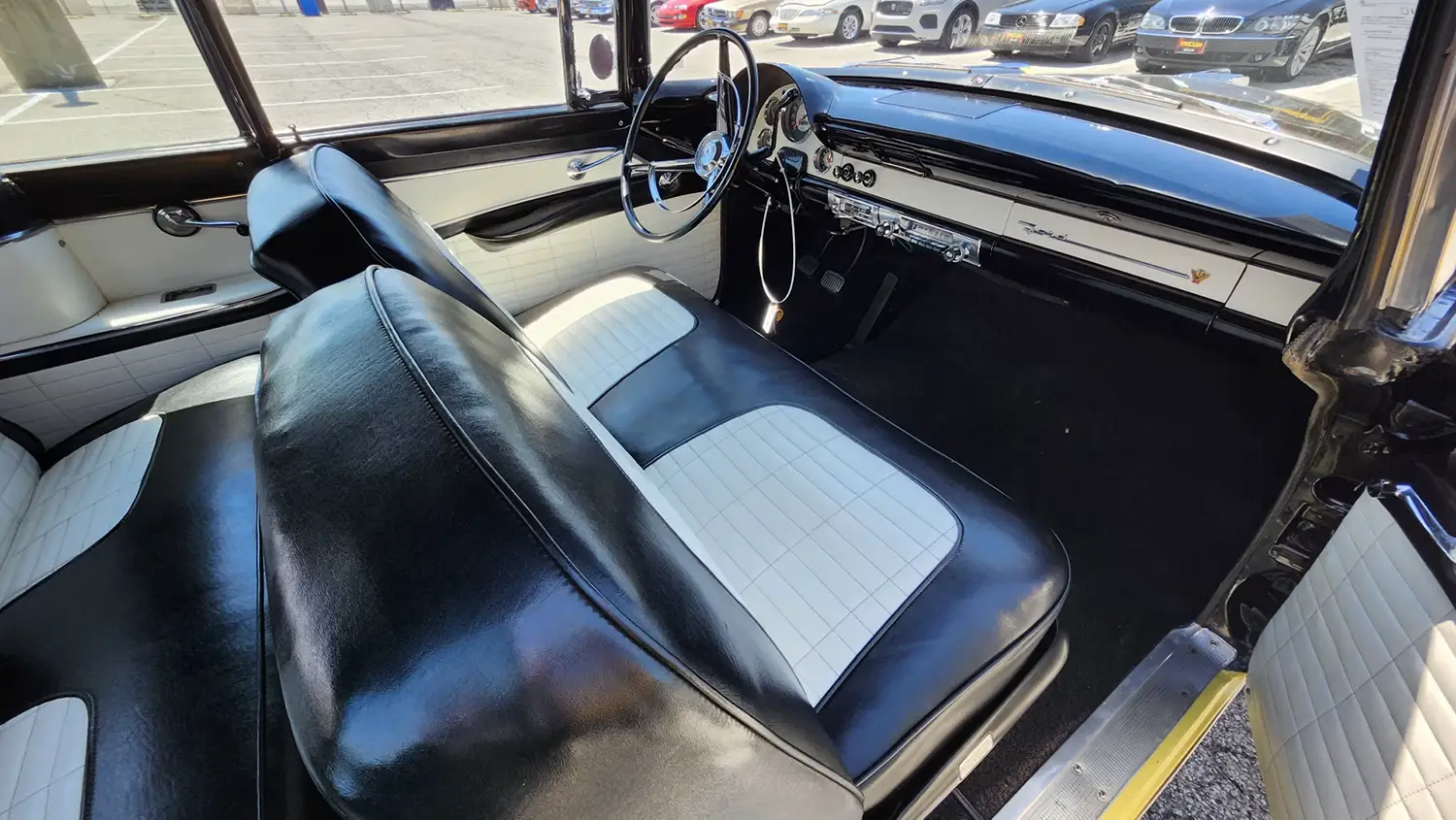 1956 Ford Fairlane Sunliner - Photo 7