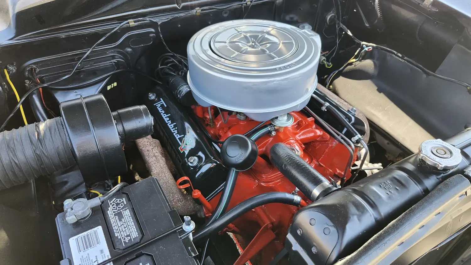 1956 Ford Fairlane Sunliner - Photo 5