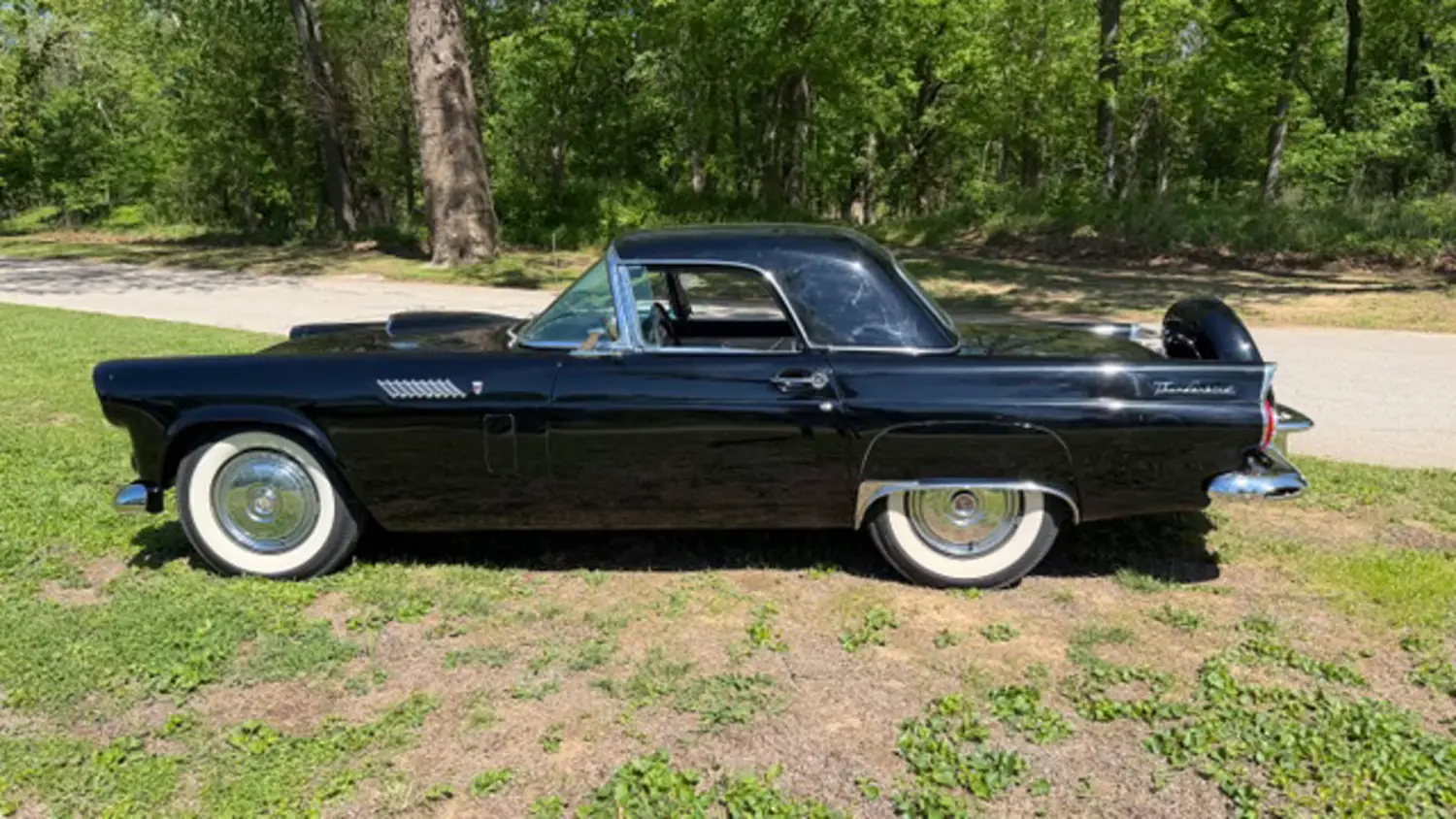1956 Ford Thunderbird Convertible - Photo 8