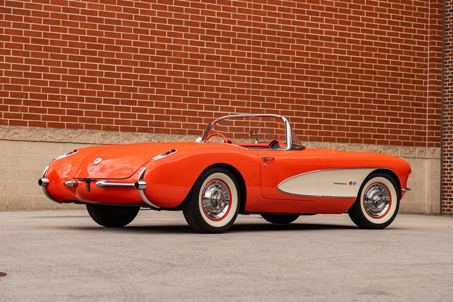 1957 Chevrolet Corvette Convertible - Photo 2