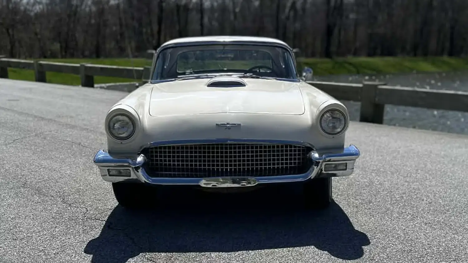 1957 Ford Thunderbird Convertible - Photo 6