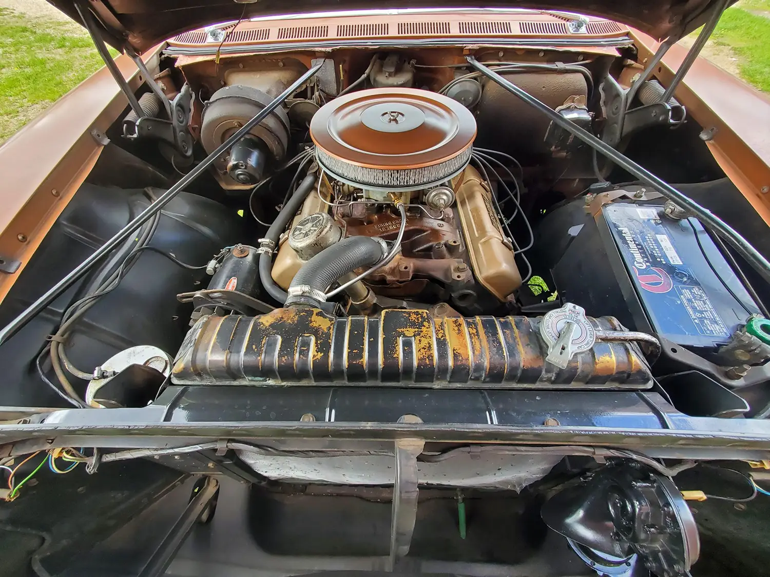 1957 Oldsmobile Golden Rocket 88 Holiday Sedan - Photo 5