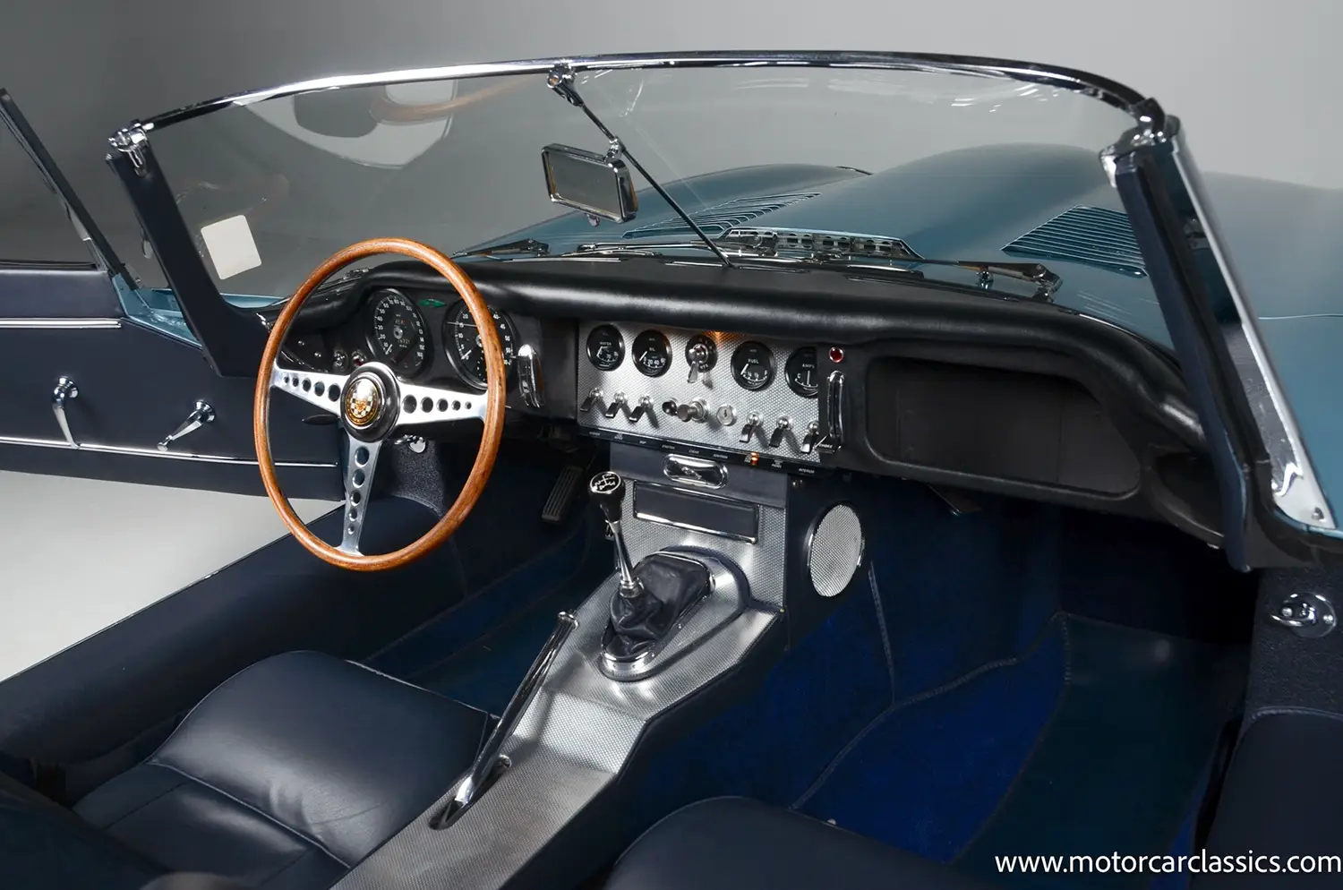 1962 Jaguar E-type XKE - Photo 4