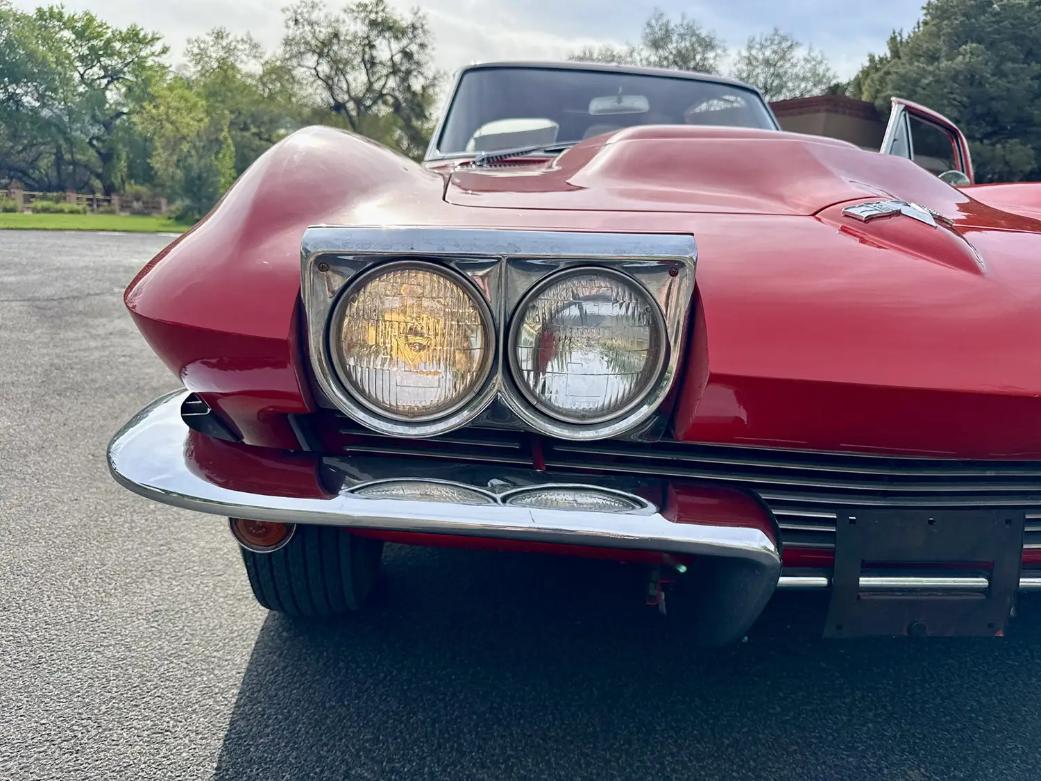 1963 Chevrolet Corvette Split-Window Coupe - Photo 9