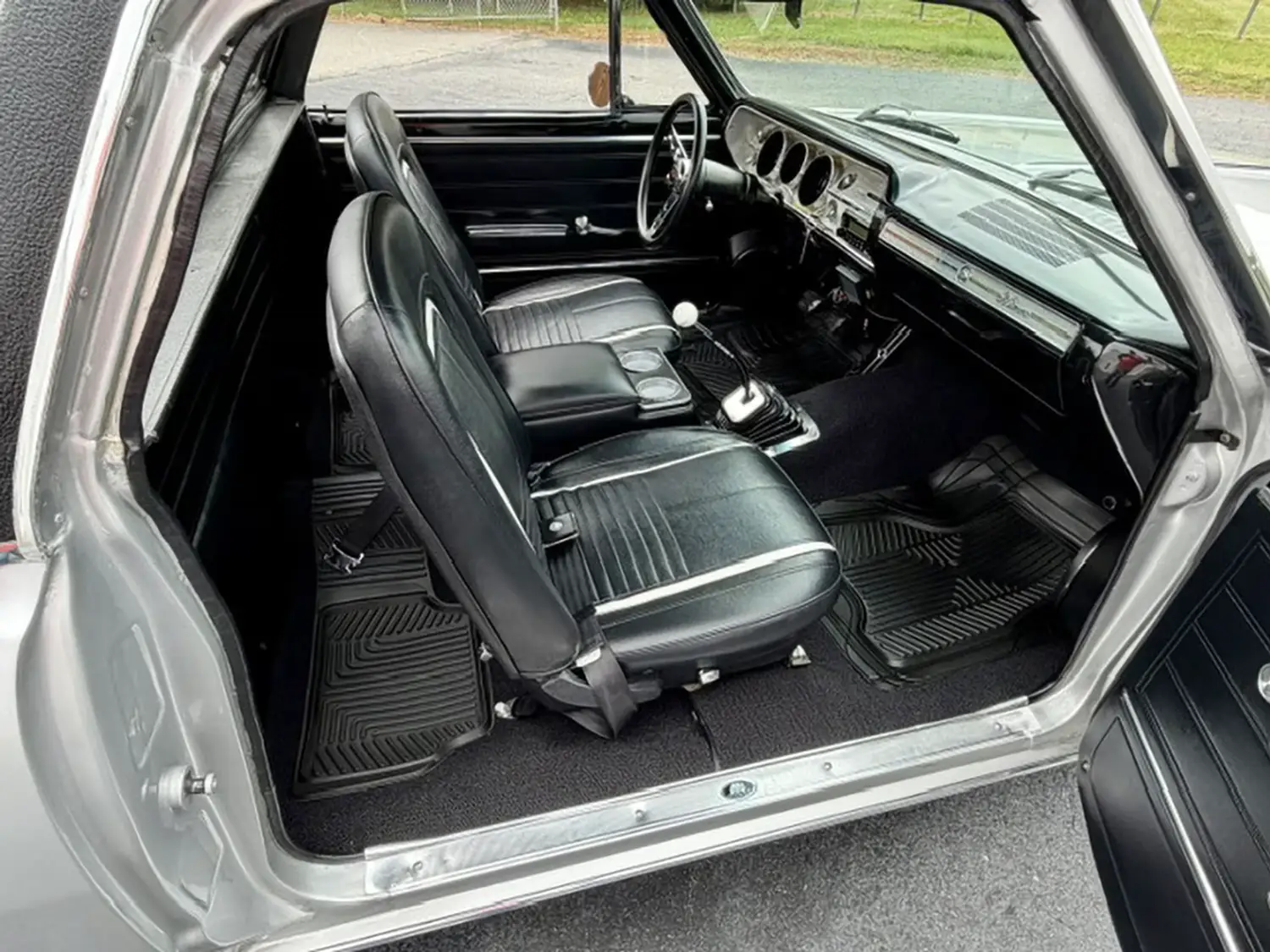 1965 Chevrolet El Camino - Photo 8