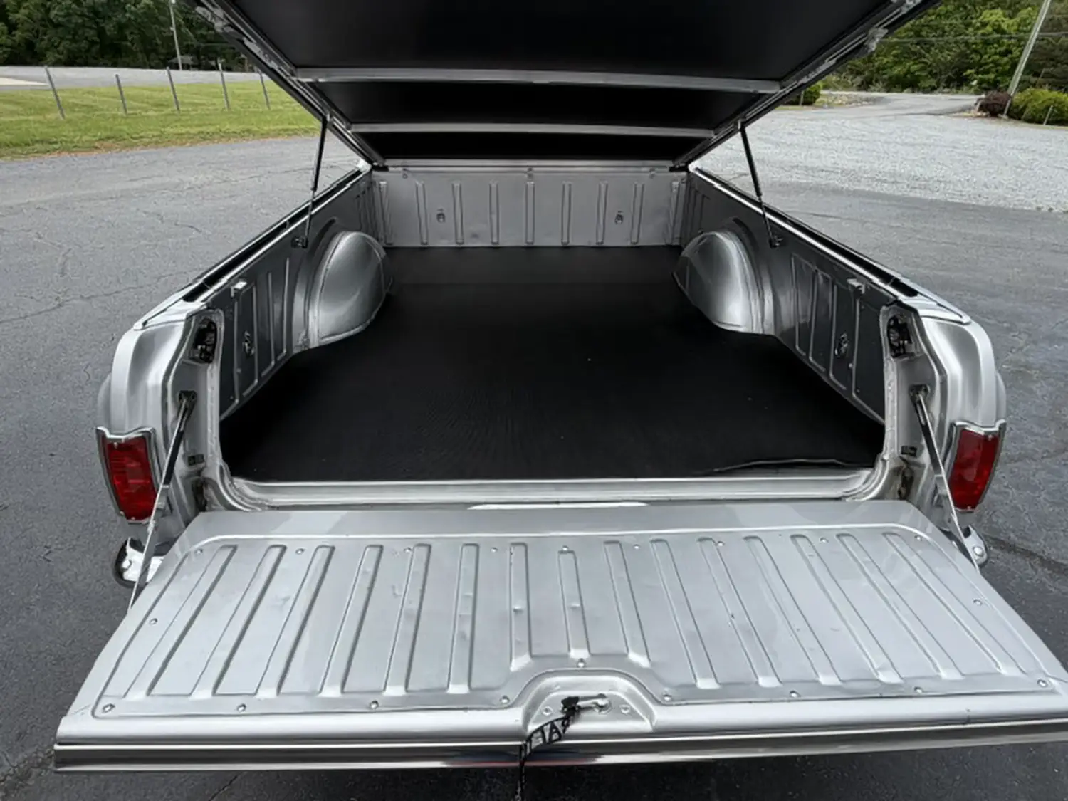 1965 Chevrolet El Camino - Photo 6