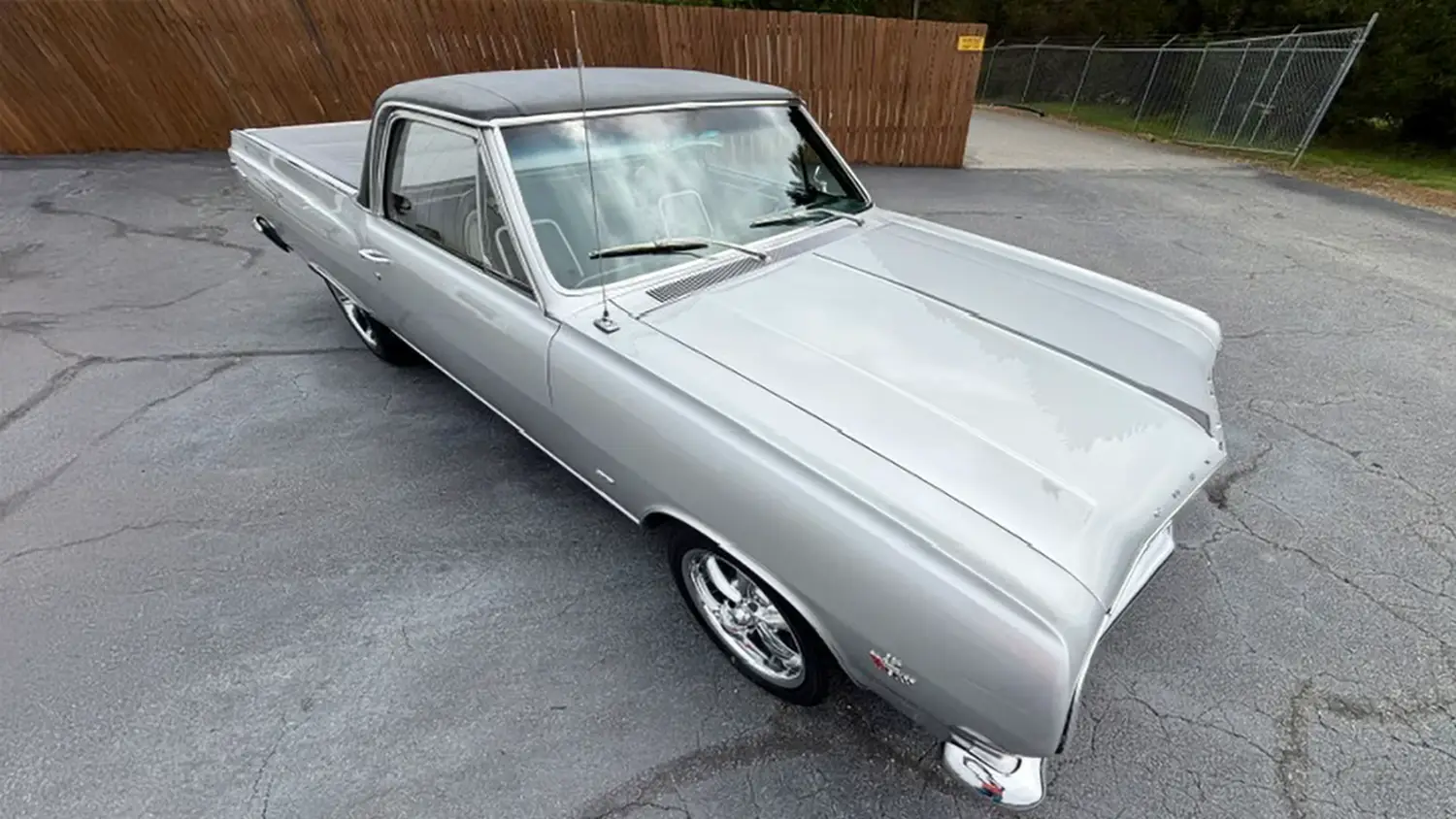 1965 Chevrolet El Camino - Photo 10
