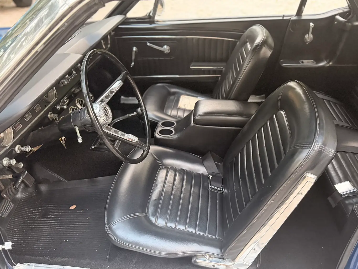 1965 Ford Mustang Convertible - Photo 10