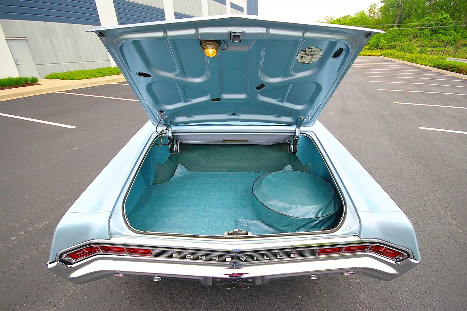 1965 Pontiac Bonneville Convertible - Photo 9