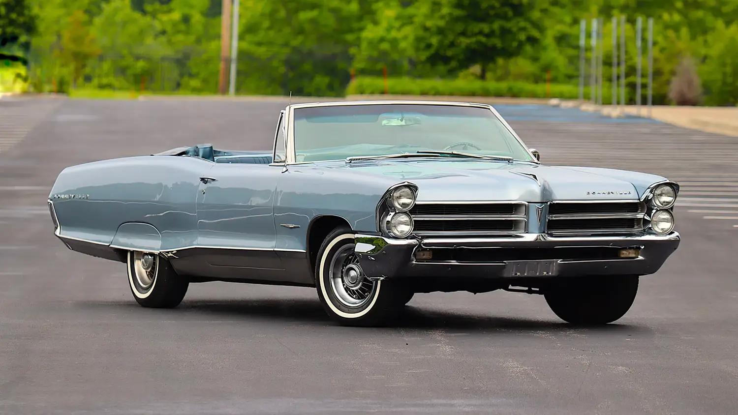 1965 Pontiac Bonneville Convertible - Photo 11