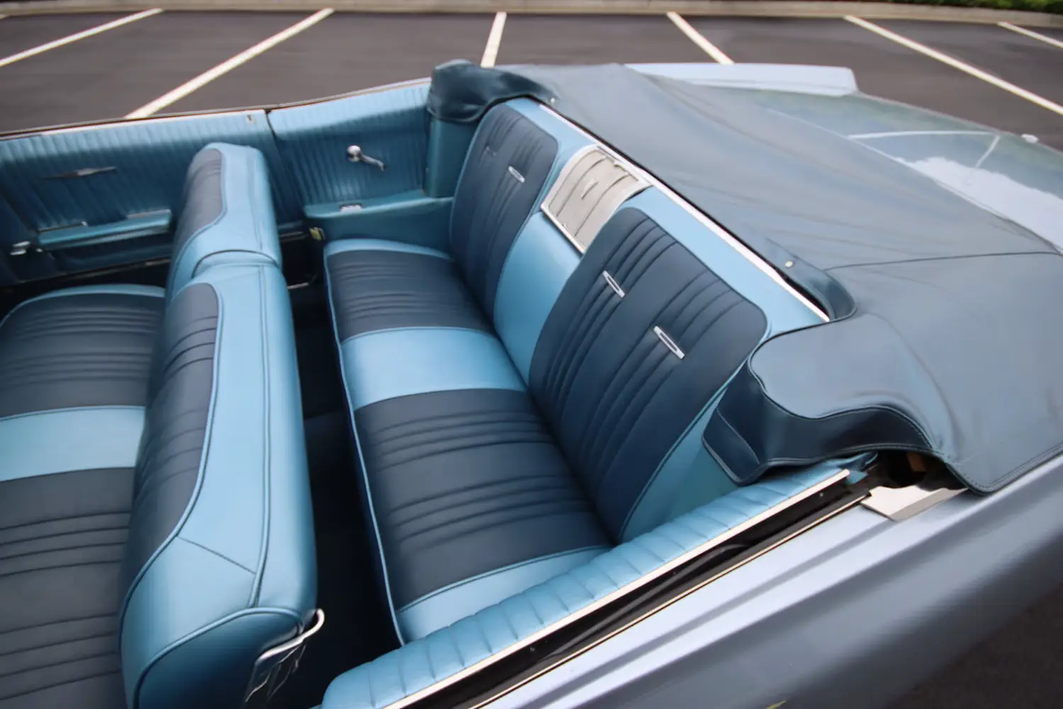 1965 Pontiac Bonneville Convertible - Photo 14