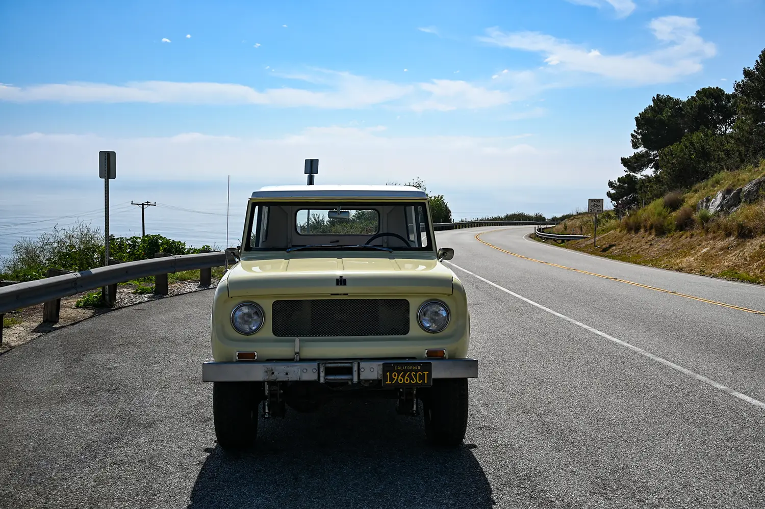 1966 International Harvester Scout 800 4×4 Travel-Top - Photo 3