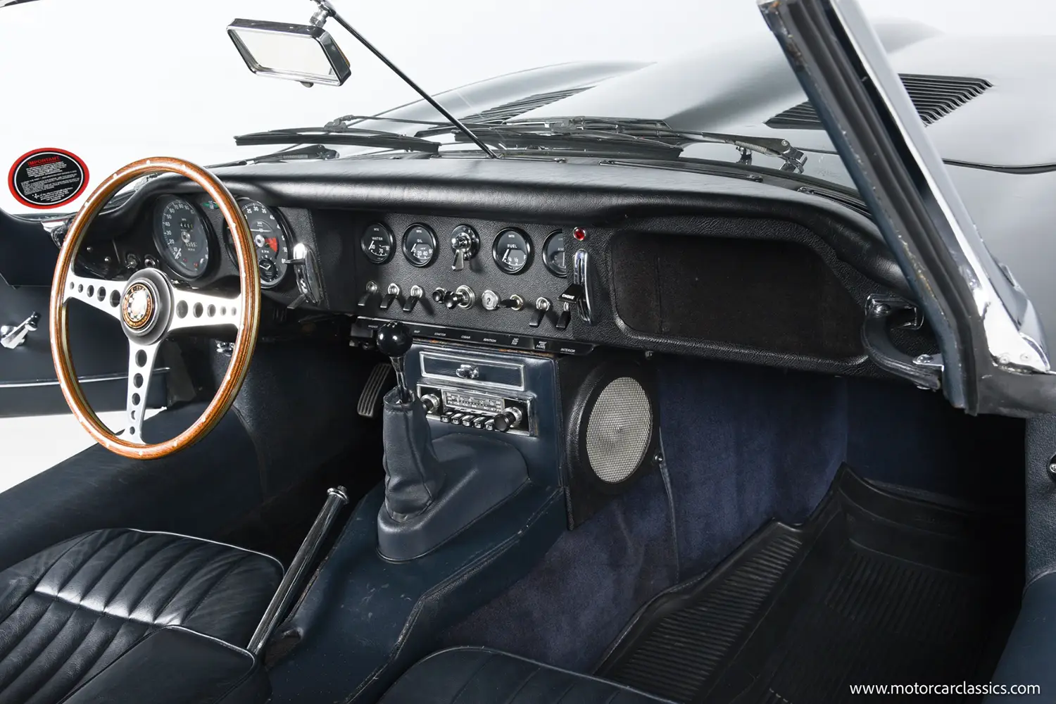 1966 Jaguar E-Type XKE 1966 Jaguar E-Type XKE - Photo 11