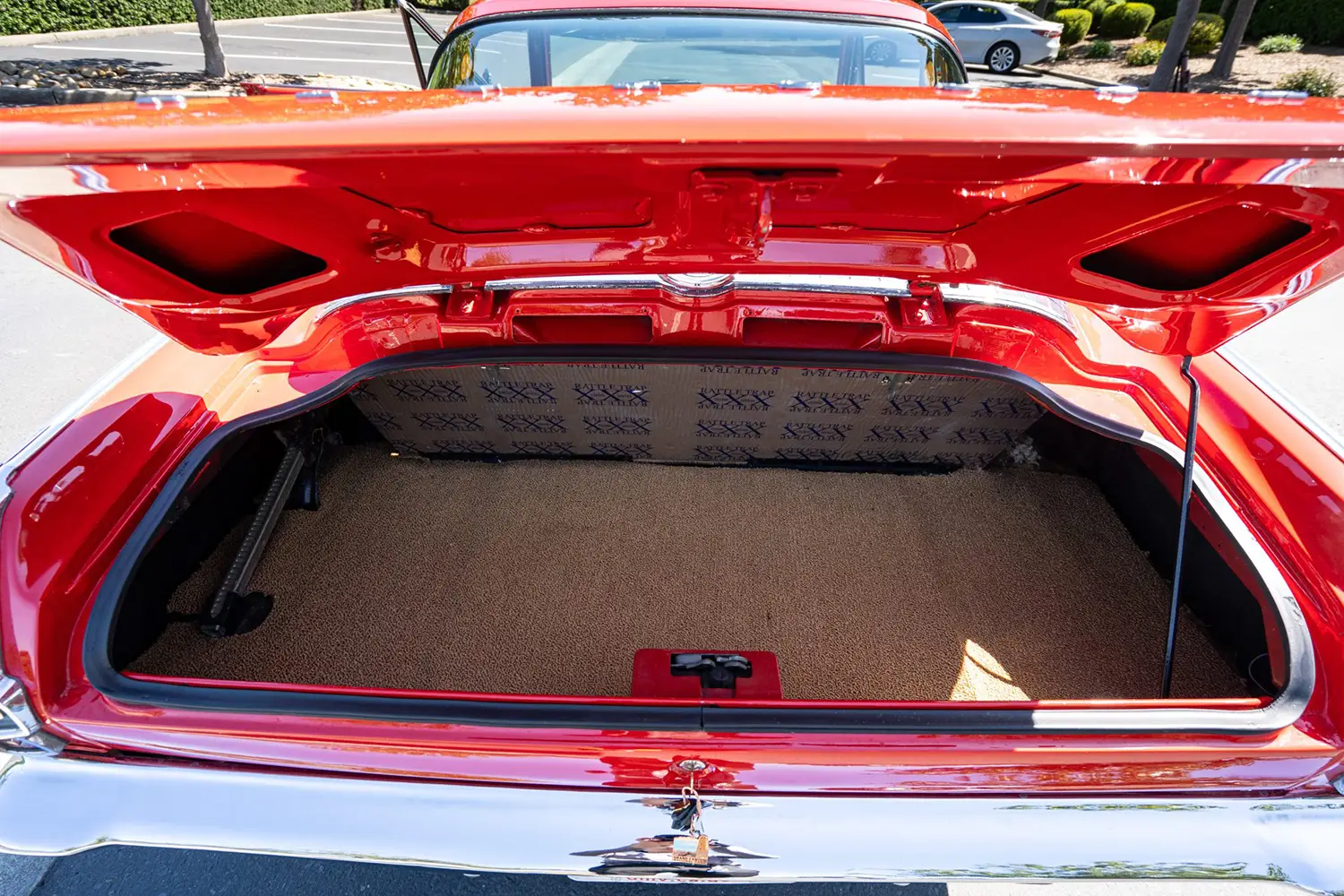 1966 Plymouth Barracuda - Photo 10