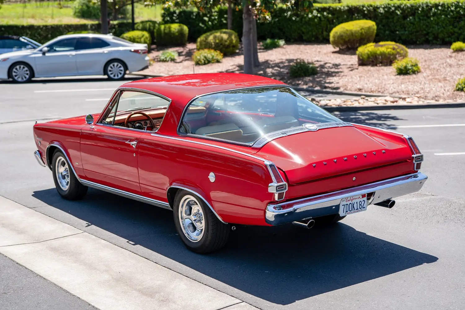 1966 Plymouth Barracuda - Photo 13