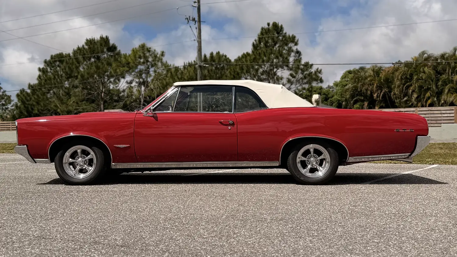 1966 Pontiac GTO Convertible - Photo 10