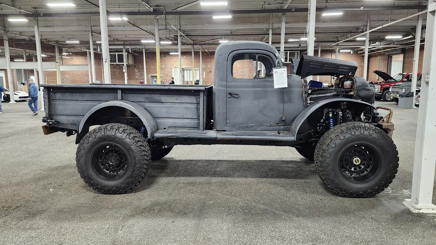 1967 Dodge Power Wagon Custom Pickup - Photo 6
