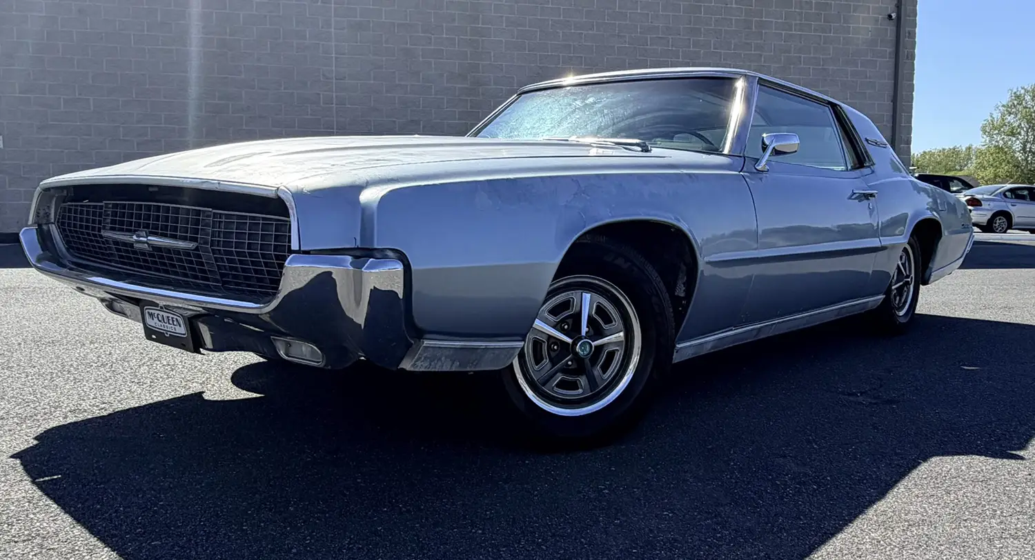 1967 Ford Thunderbird - Photo 6