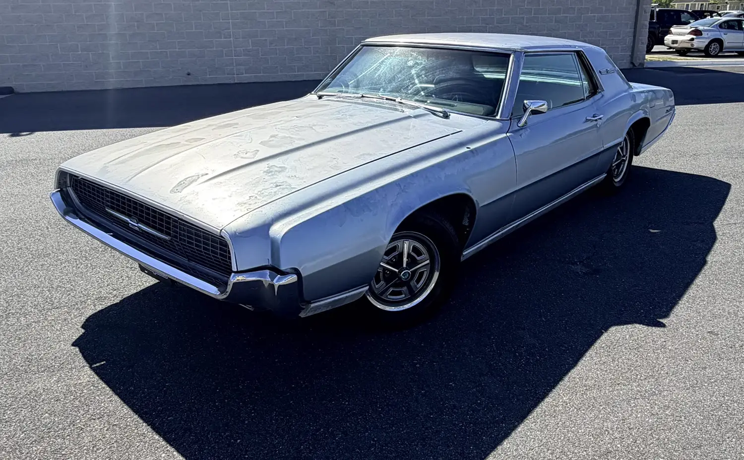 1967 Ford Thunderbird - Photo 11