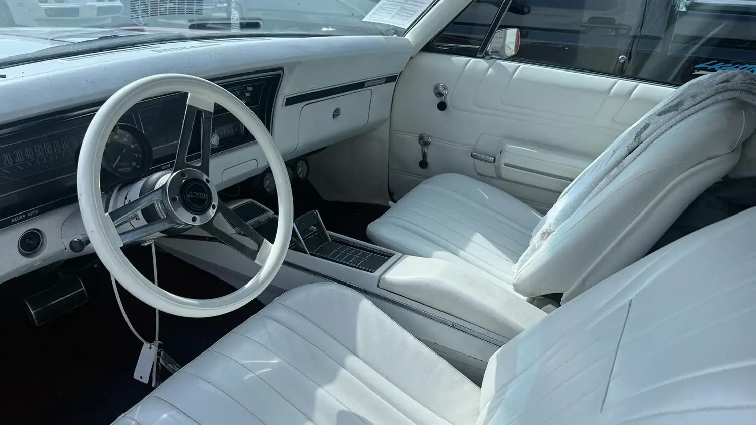 1968 Chevrolet Impala SS Convertible - Photo 4