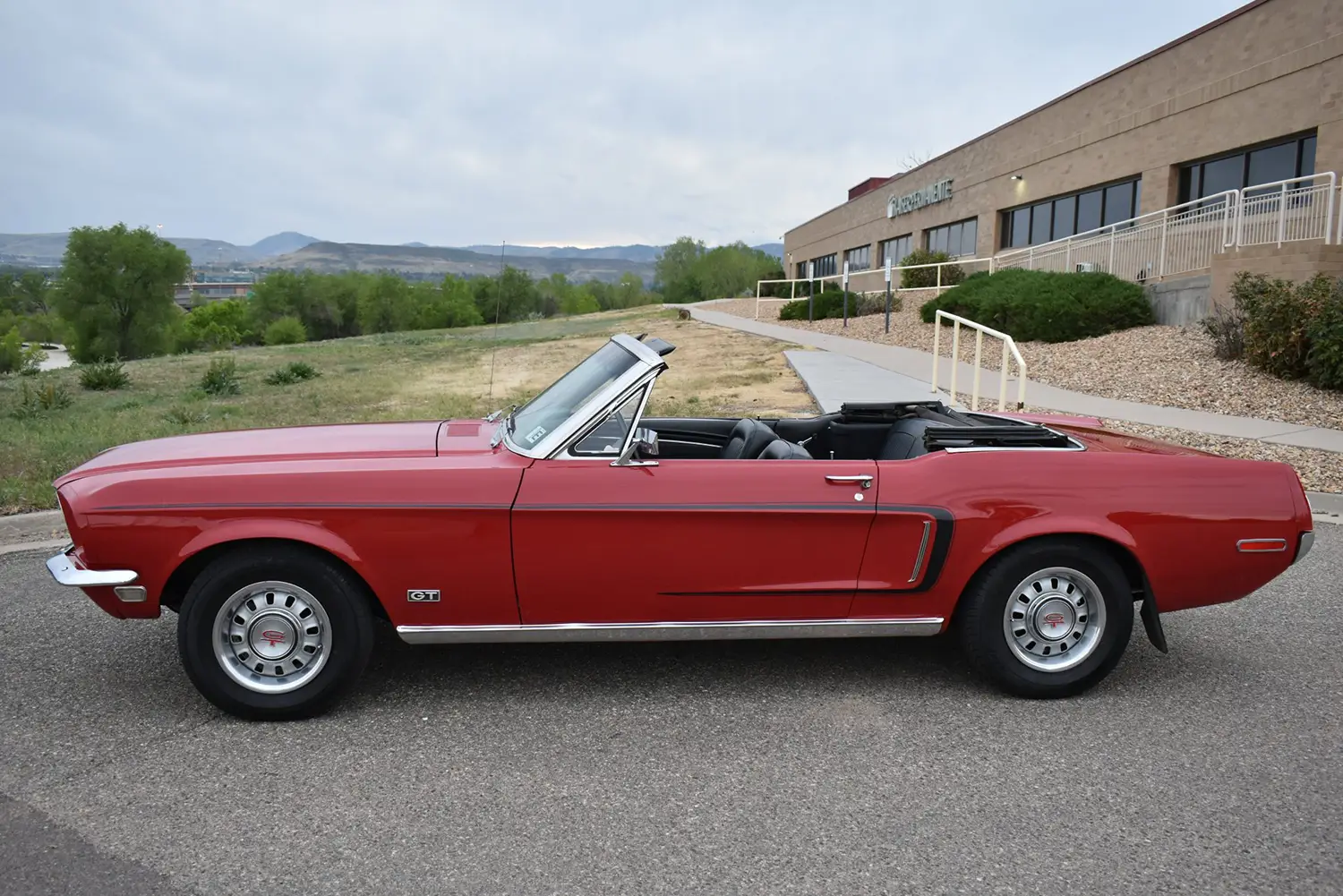 1968 Ford Mustang GT Convertible 302 4-Speed - Photo 7
