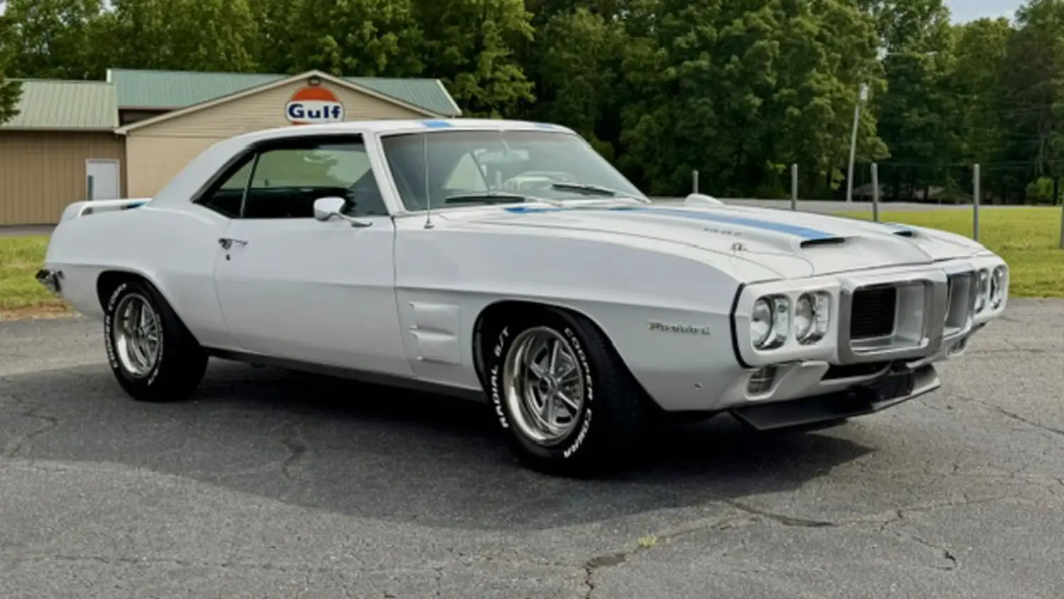 1969 Pontiac Firebird - Photo 6