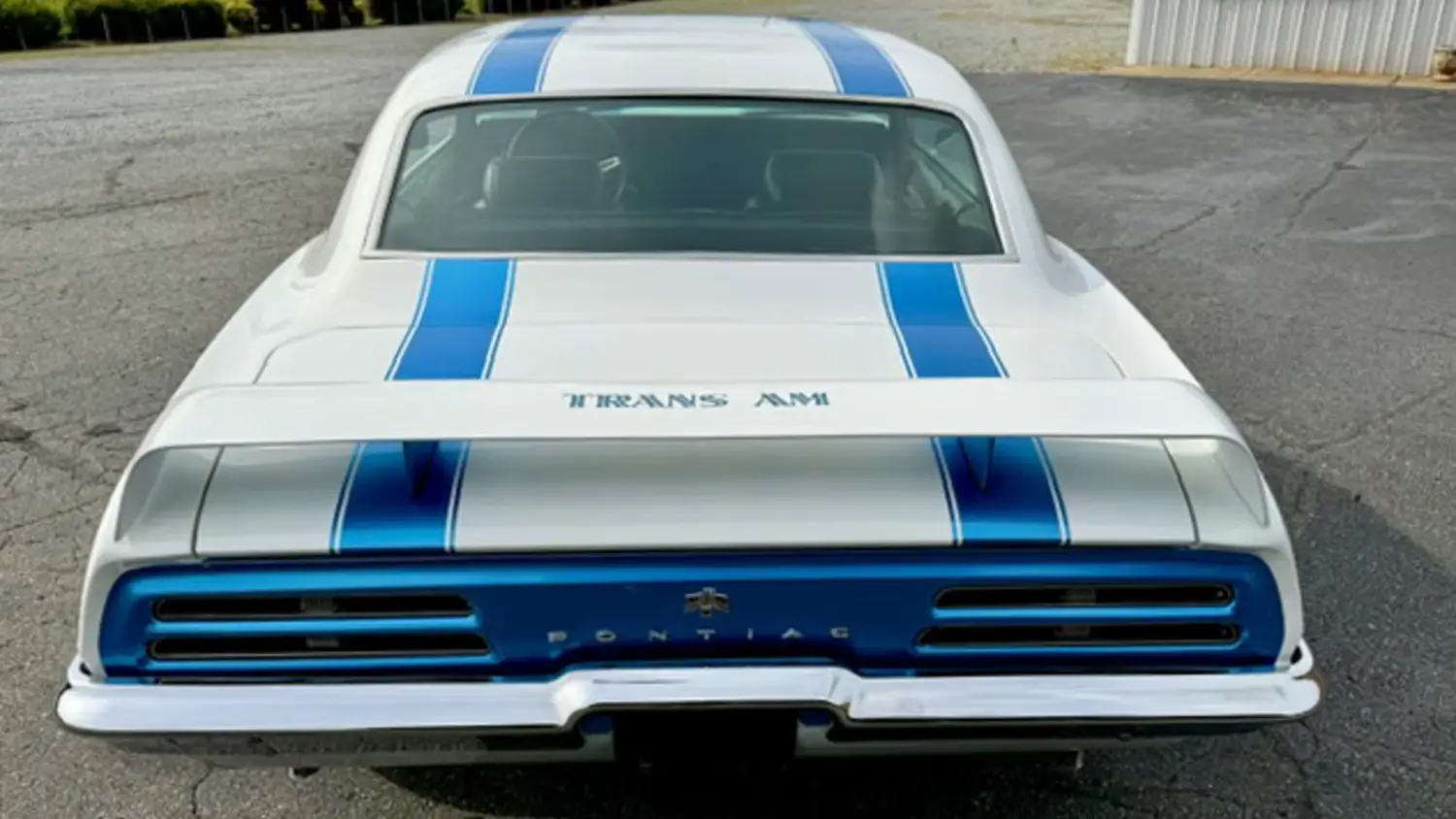 1969 Pontiac Firebird - Photo 3