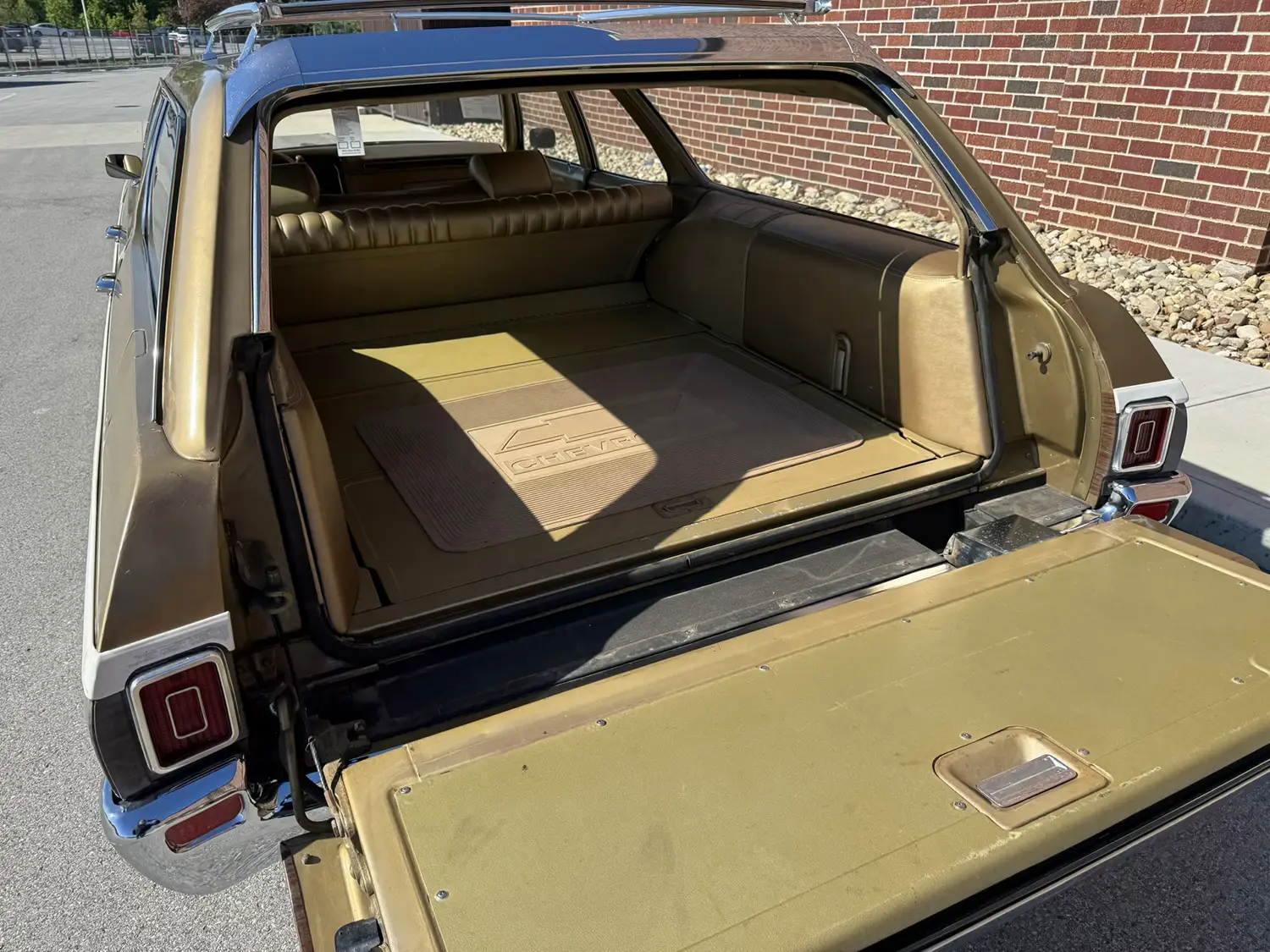 1970 Chevrolet Kingswood Estate Wagon - Photo 6