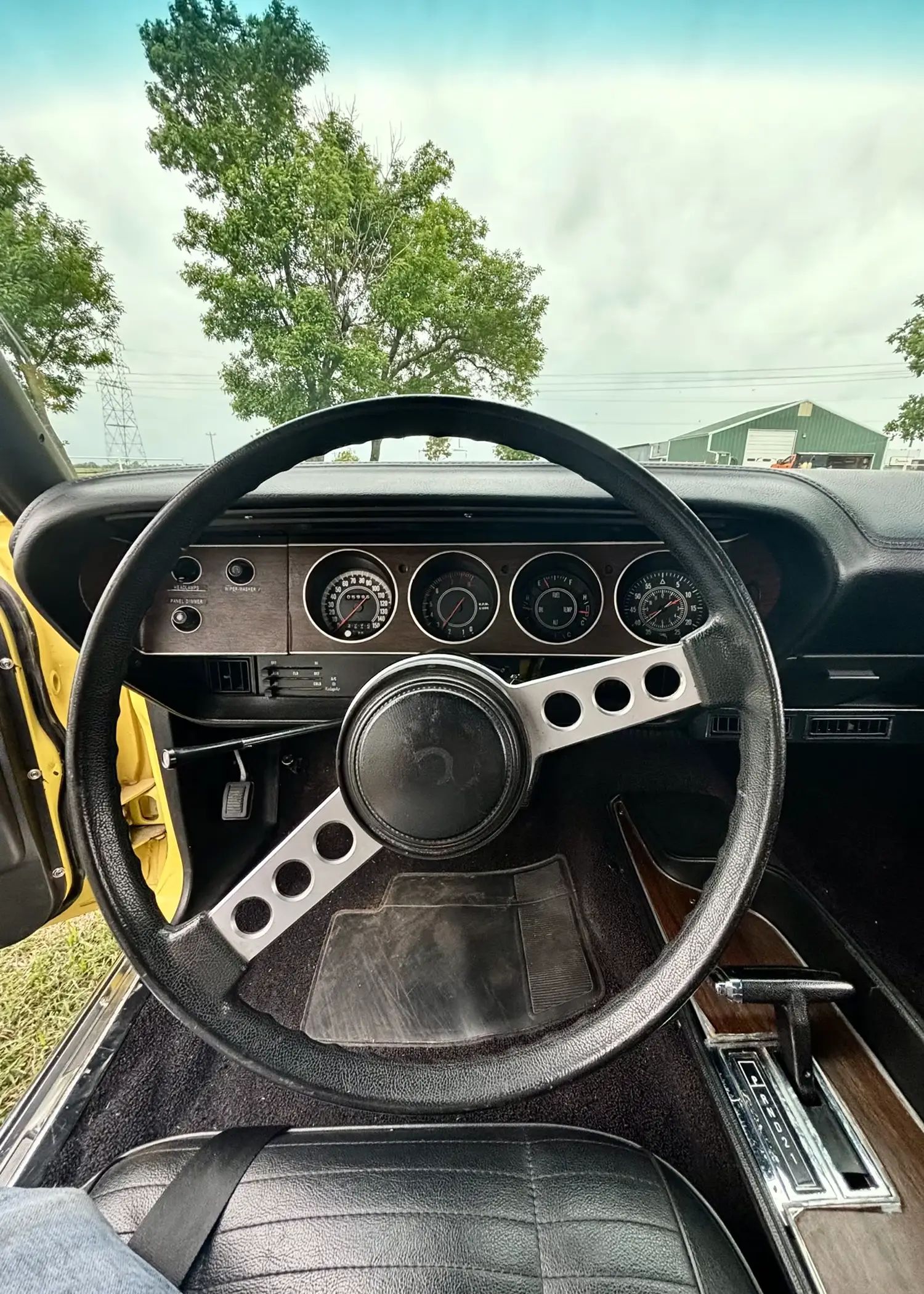 1970 Dodge Challenger - Photo 3