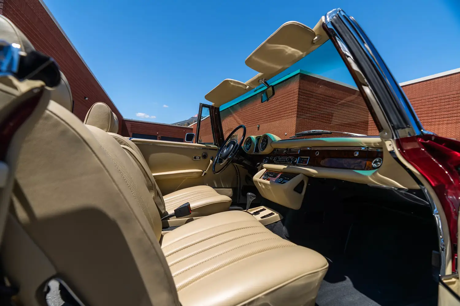 1971 Mercedes-Benz 280 SE 3.5 Cabriolet 1971 Mercedes-Benz 280 SE 3.5 Cabriolet - Photo 9