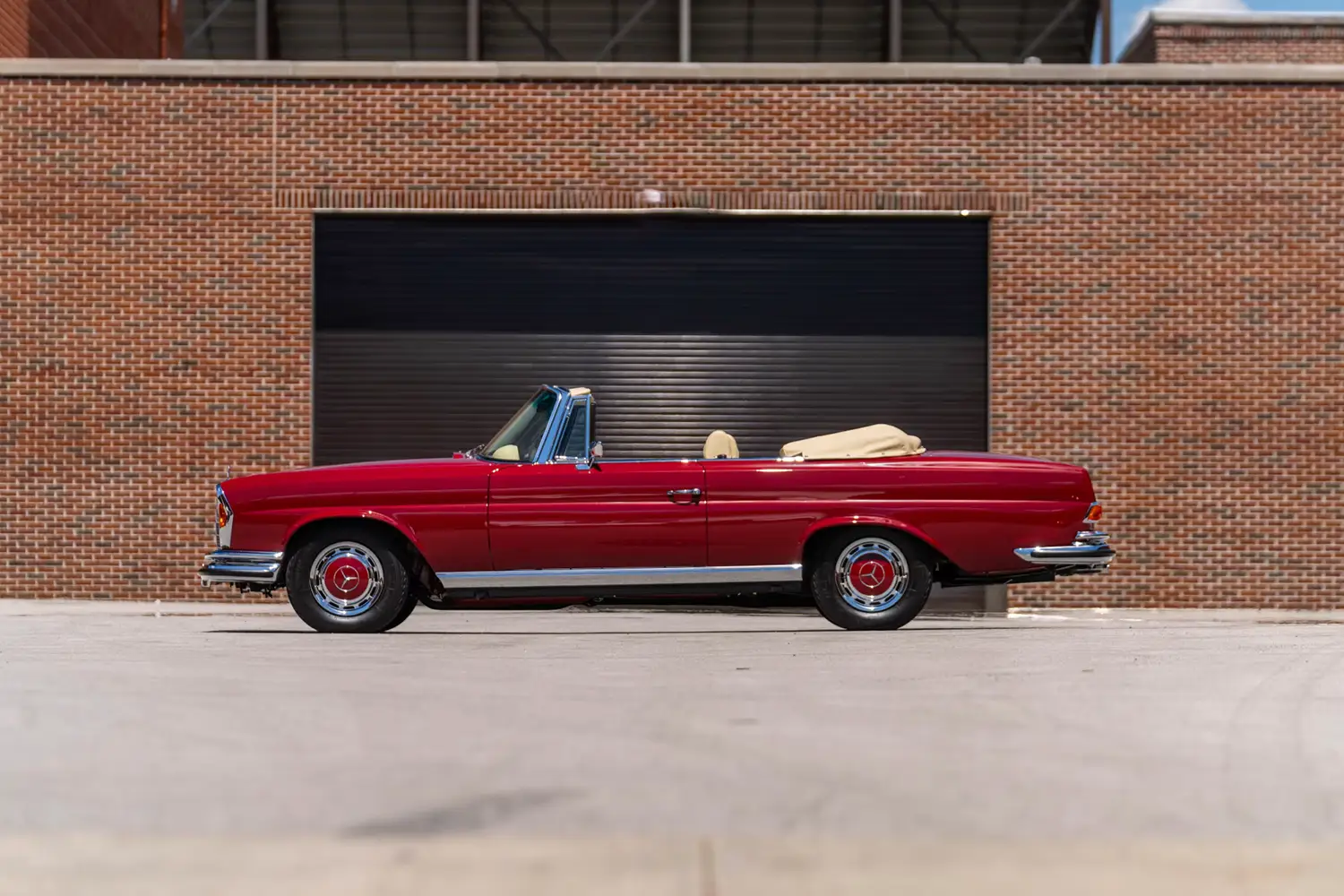 1971 Mercedes-Benz 280 SE 3.5 Cabriolet 1971 Mercedes-Benz 280 SE 3.5 Cabriolet - Photo 13