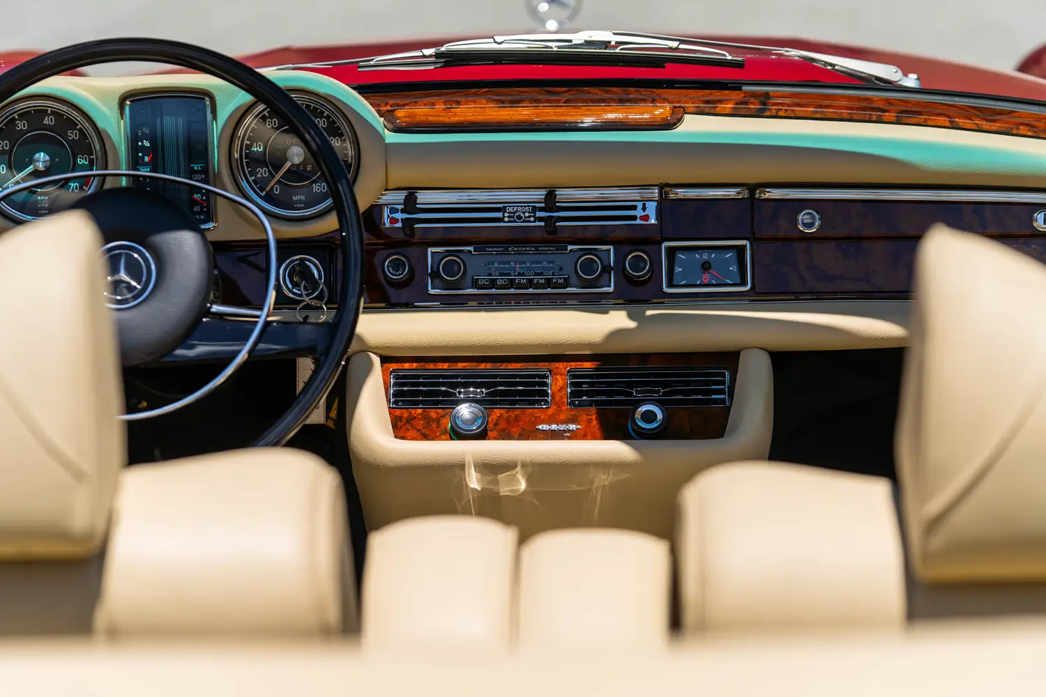 1971 Mercedes-Benz 280 SE 3.5 Cabriolet 1971 Mercedes-Benz 280 SE 3.5 Cabriolet - Photo 14