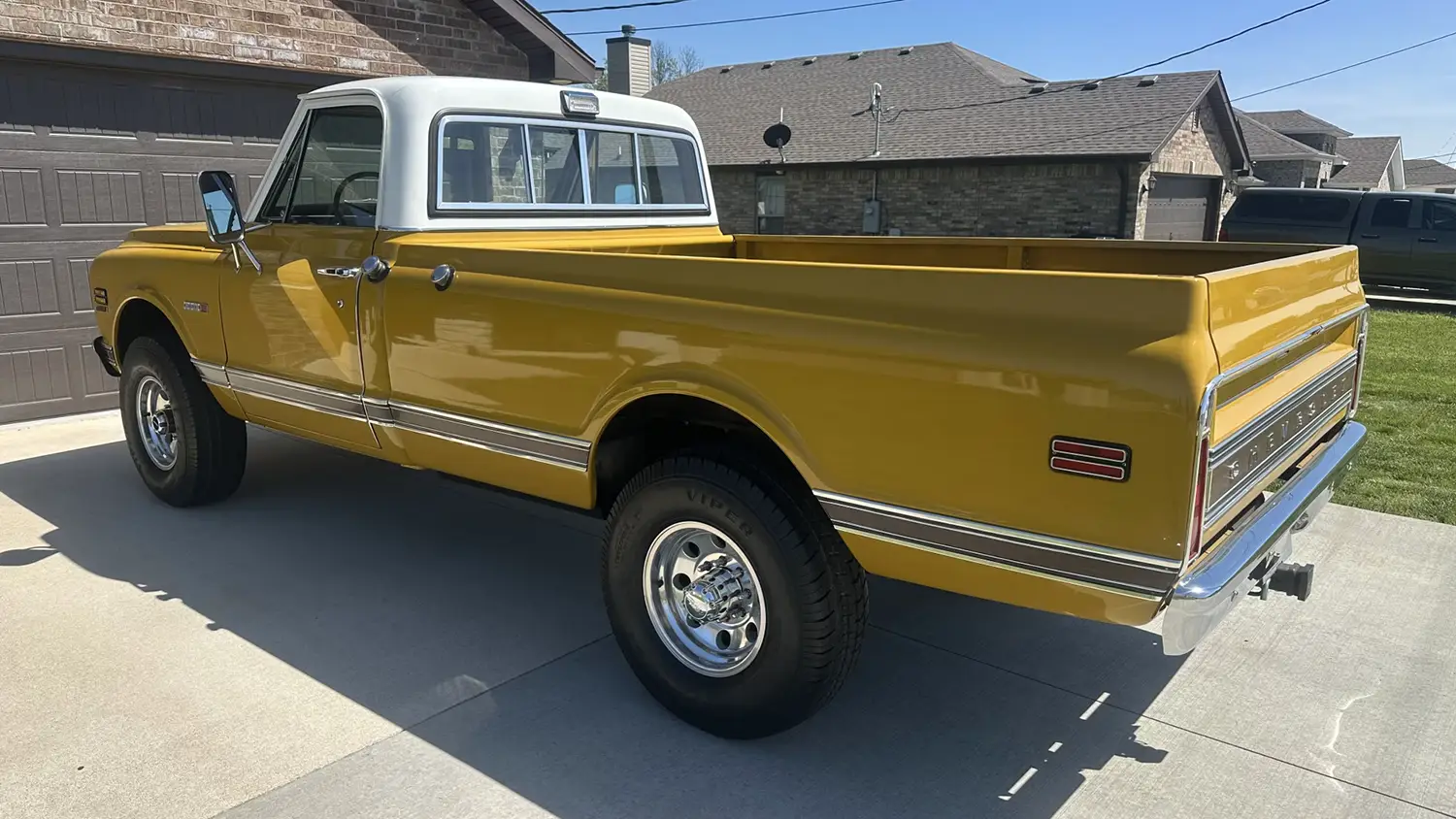 1972 Chevrolet K20 Cheyenne Pickup - Photo 3