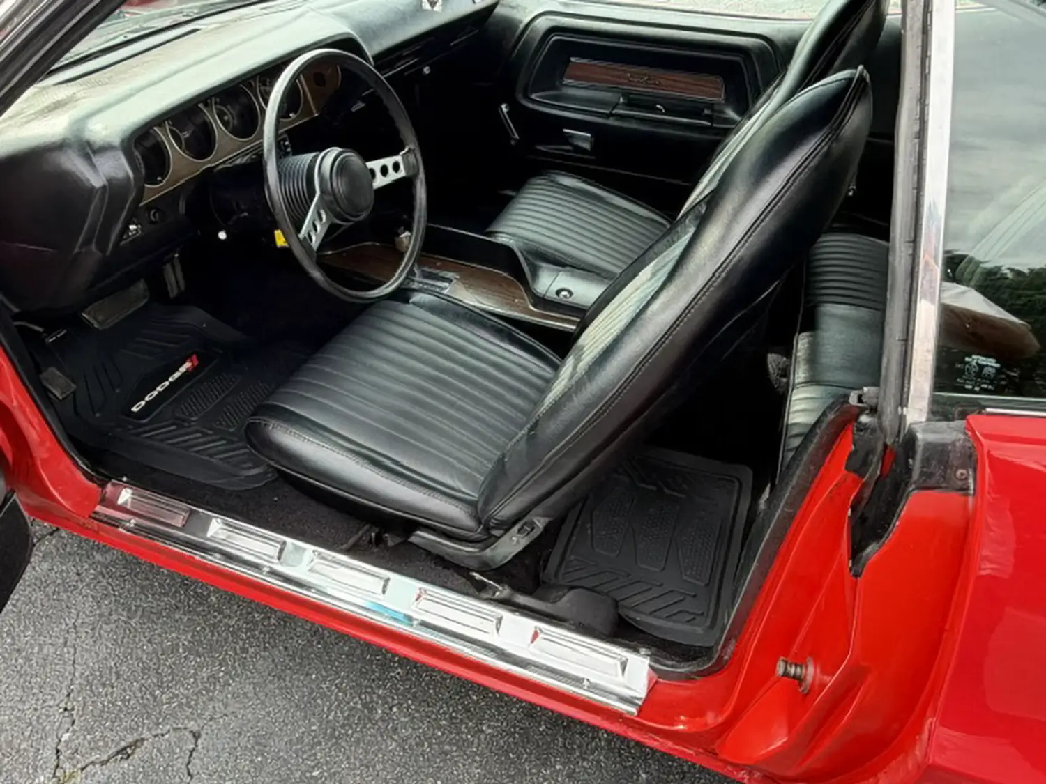 1972 Dodge Challenger - Photo 4