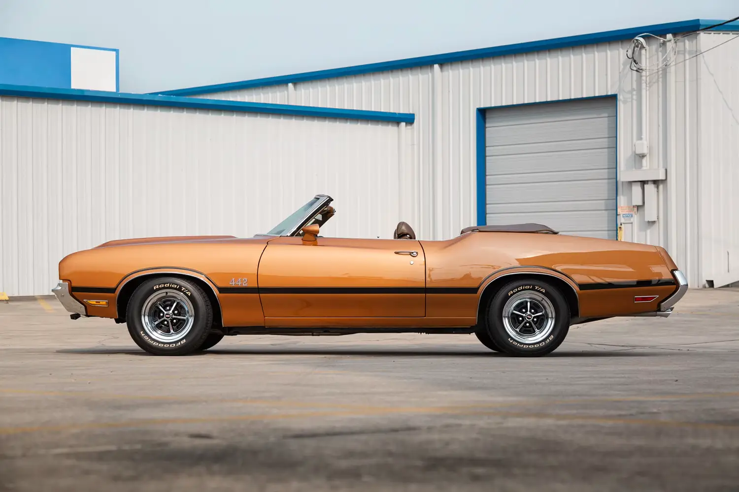 1972 Oldsmobile 442 - Photo 2
