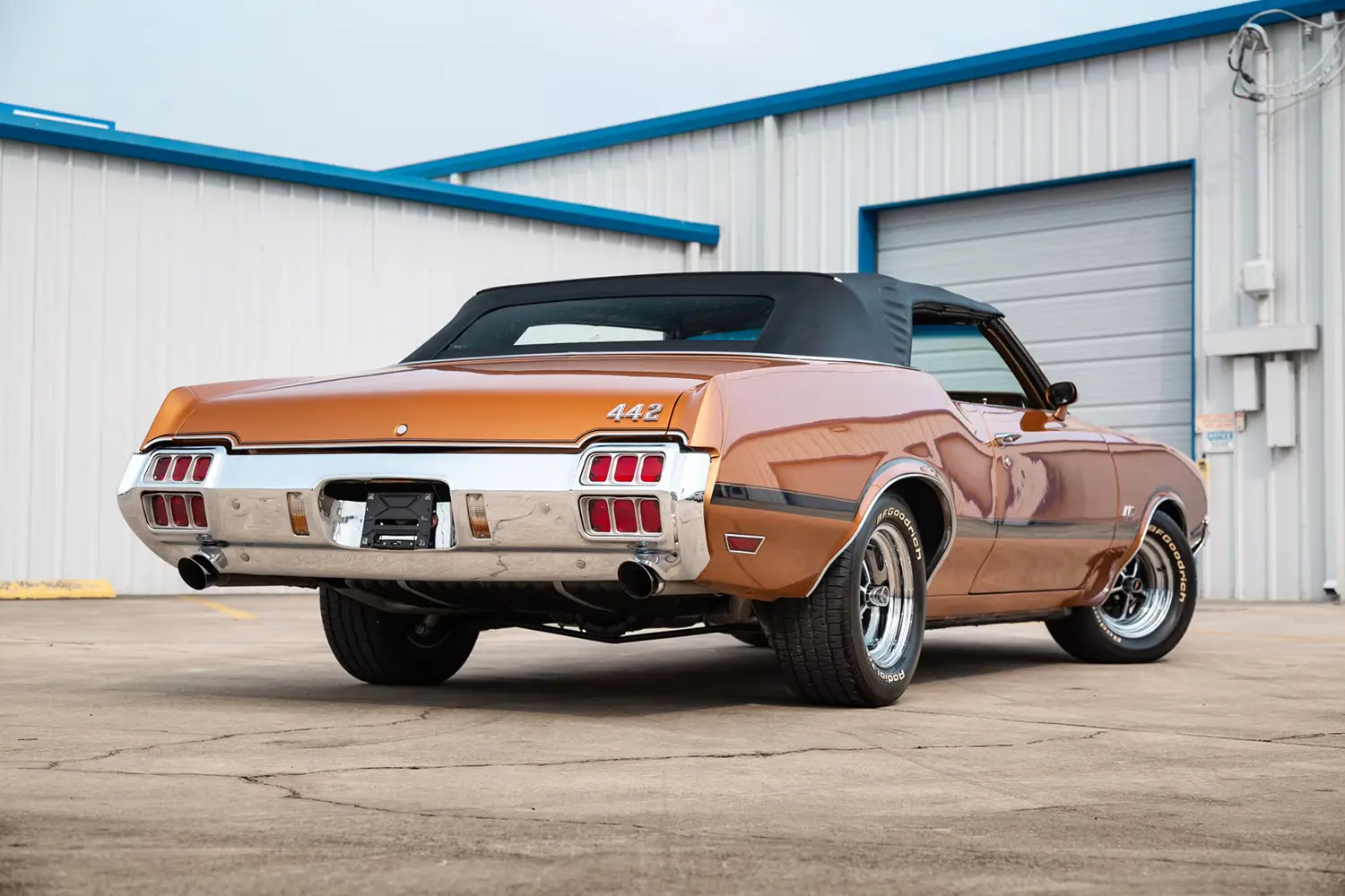 1972 Oldsmobile 442 - Photo 3