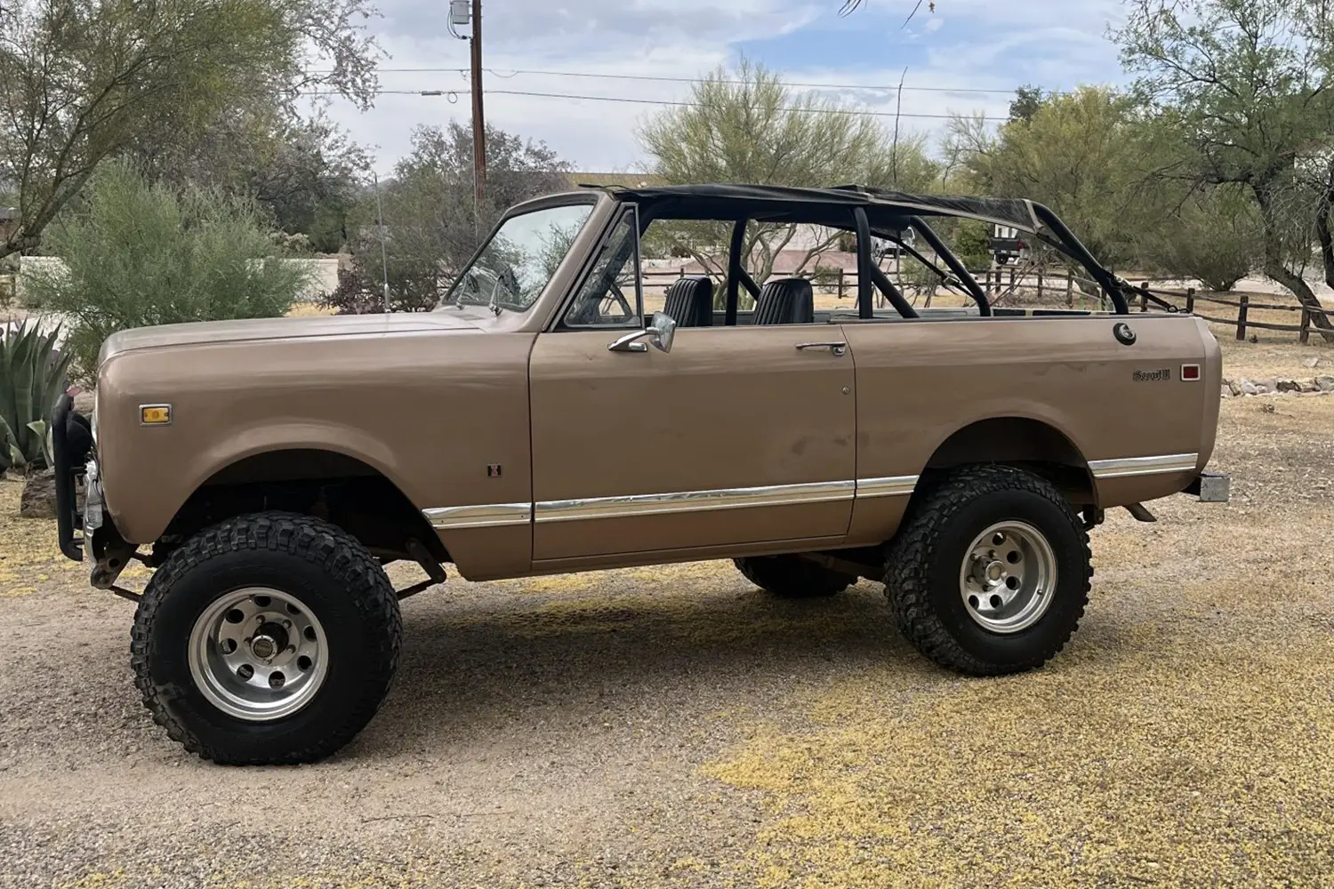 1973 International Harvester Scout II Traveltop - Photo 6