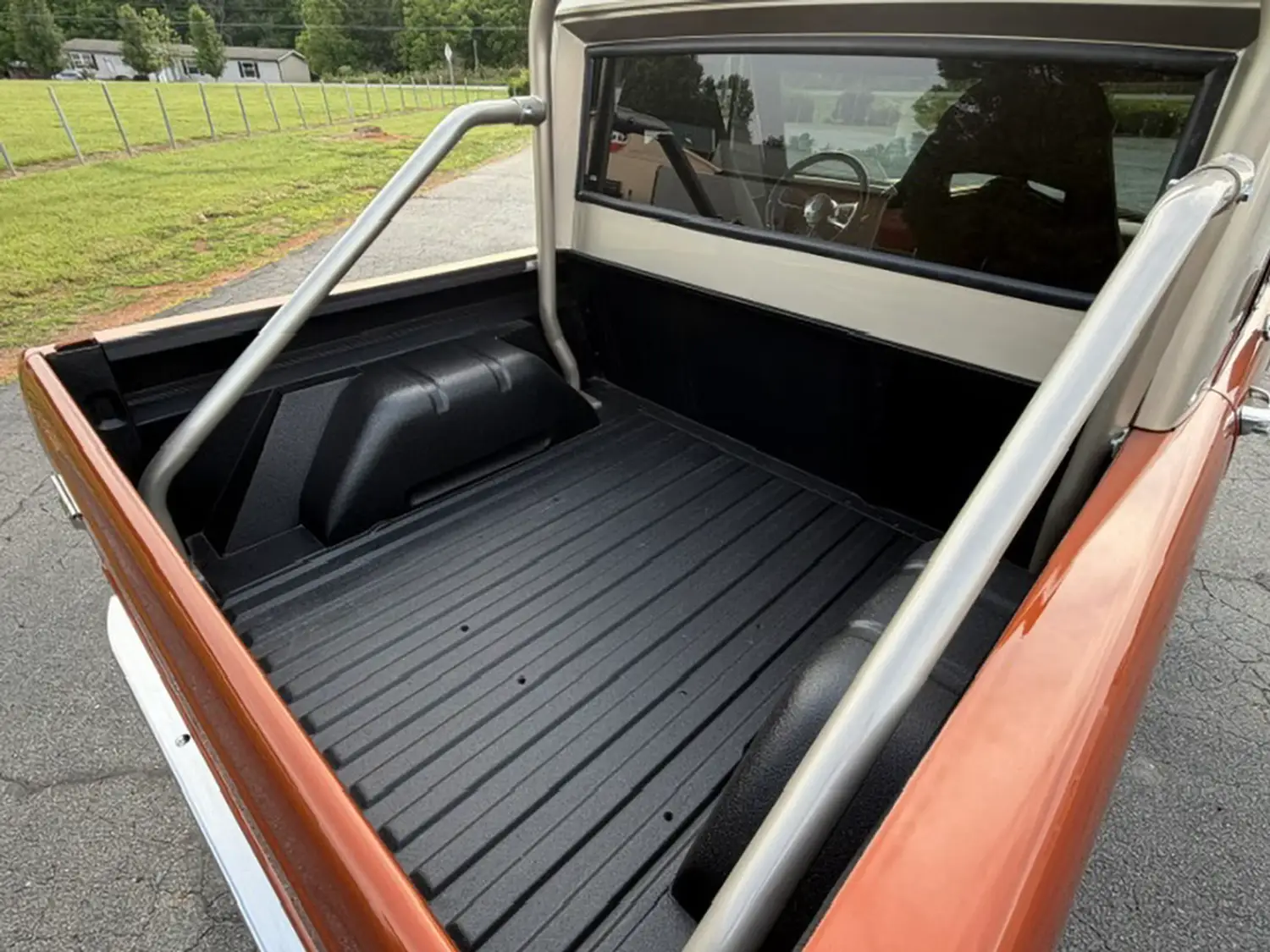 1974 Ford Bronco - Photo 9