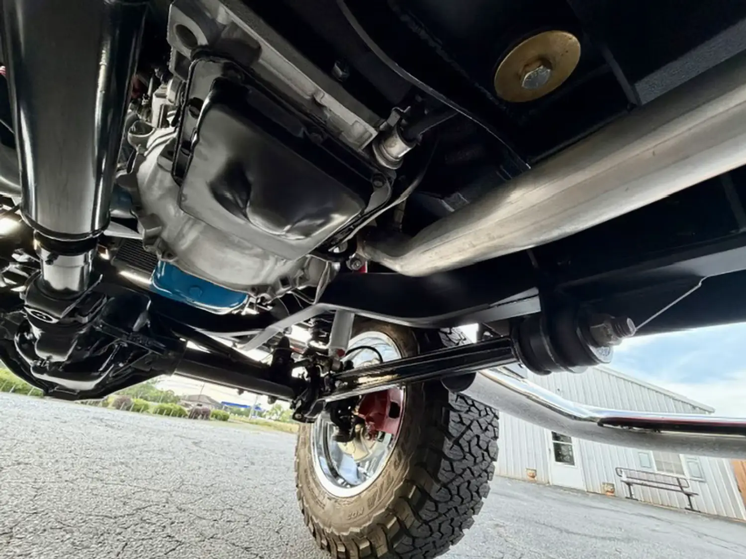 1974 Ford Bronco - Photo 11