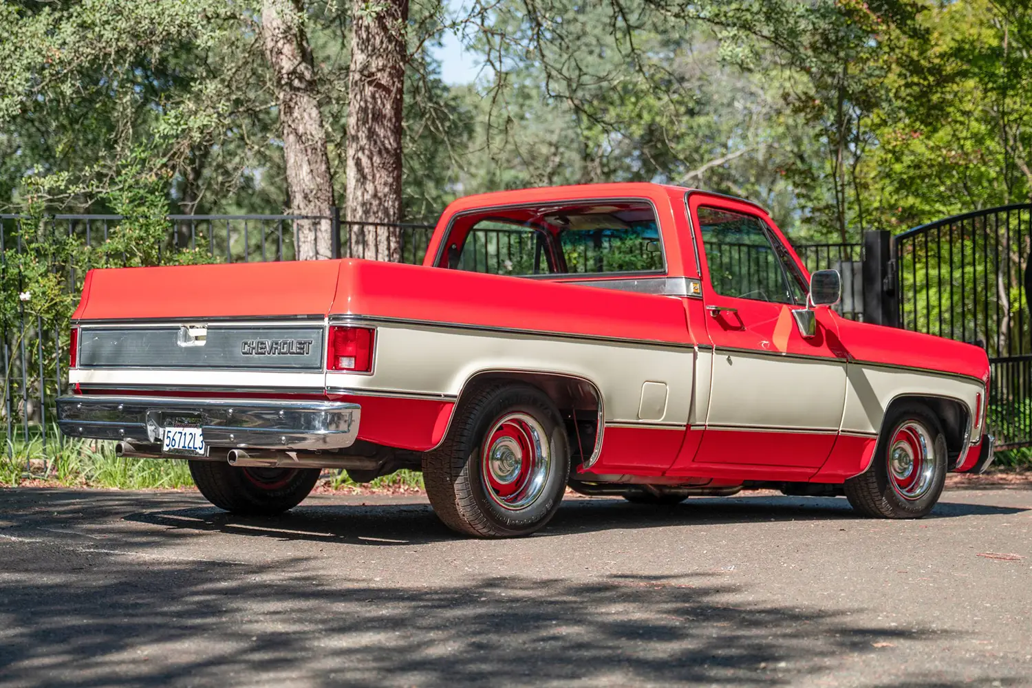 1975 Chevrolet C10 Fleetside Pickup - Photo 8