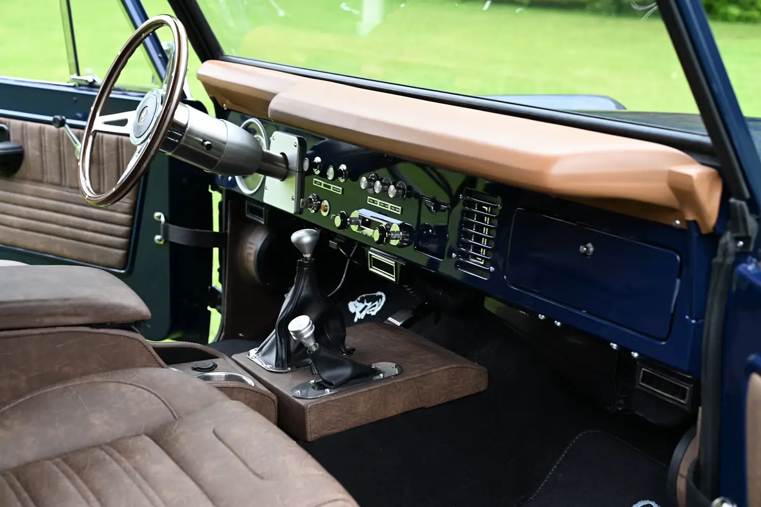 1977 Ford Bronco - Photo 4