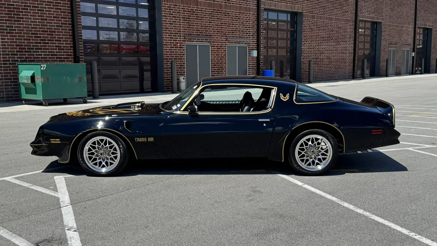 1977 Pontiac Trans Am - Photo 2