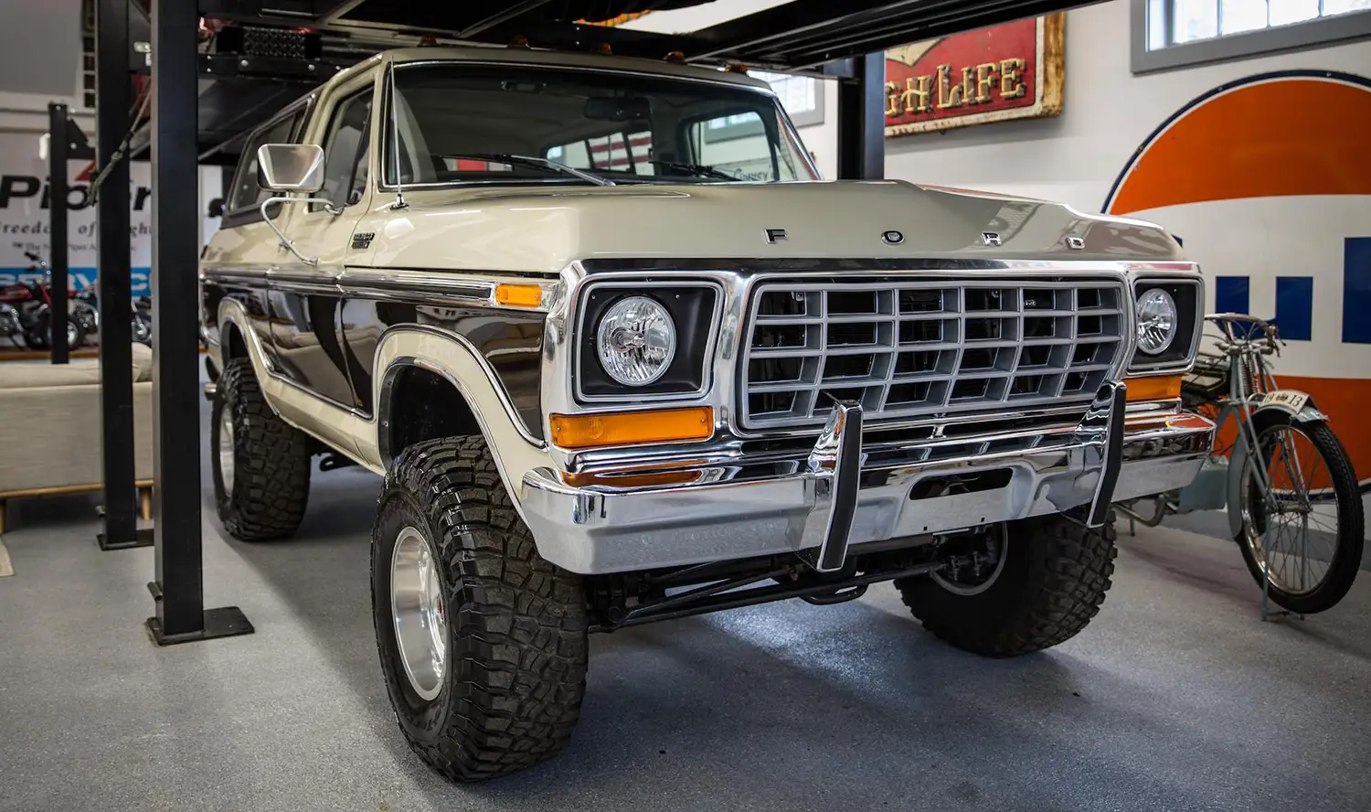 1978 Ford Bronco Custom - Photo 6